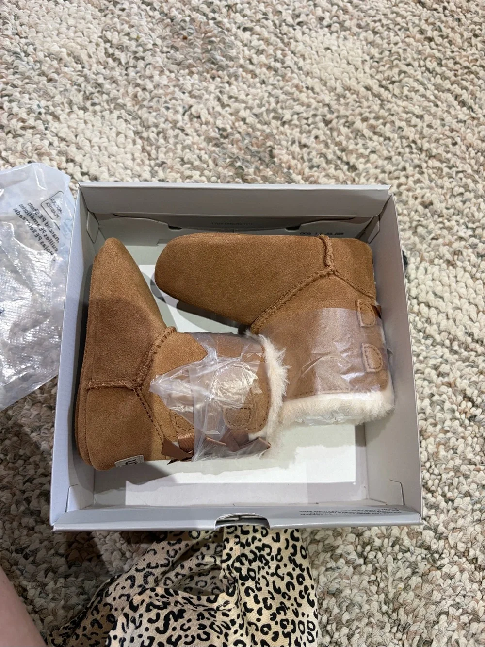 UGG Kids Chestnut Suede Bow boots